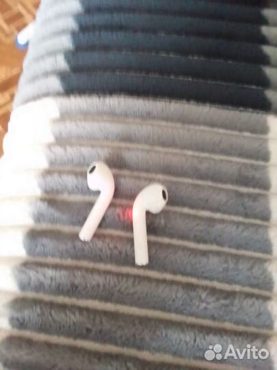 Беспроводные наушники