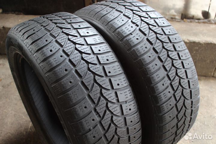 Kormoran Stud Extreme 215/55 R16 97T