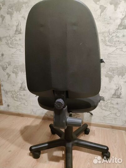 Компьютерное кресло
