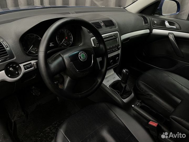 Skoda Octavia 1.6 МТ, 2011, 185 000 км