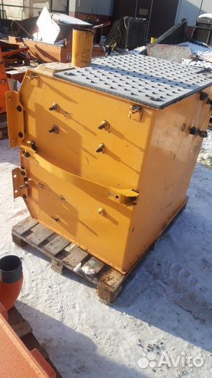 Топливный бак fuel tank Hyundai R520-9S