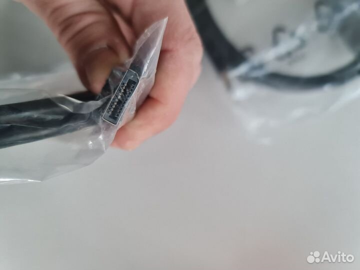 Кабель displayport 1.4