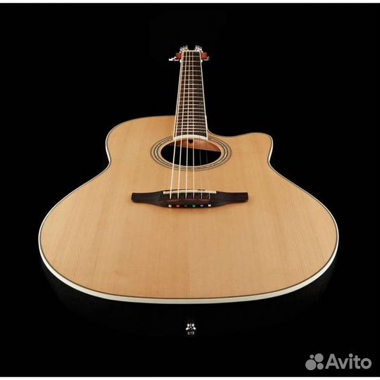 Ovation CS24-4 Celebrity Standard