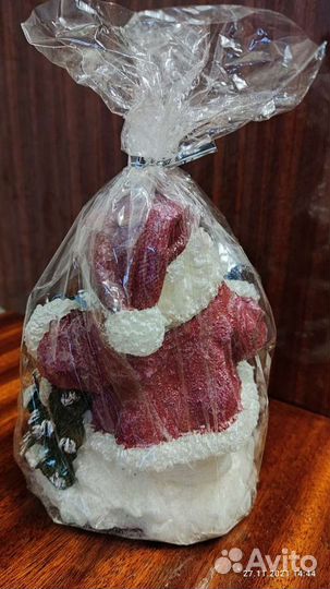 Свеча новогодняя большая Дед Мороз