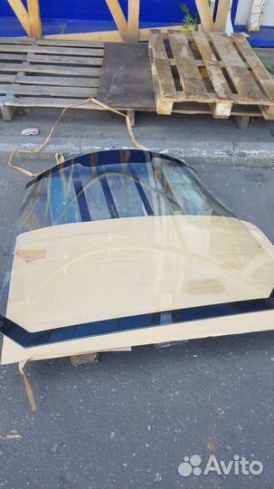 Стекло лобовое 1507914 Volvo L