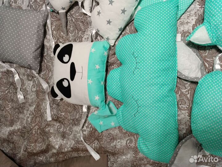 Бортики в детскую кроватку