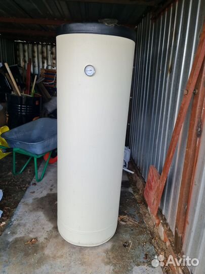 Бойлер косвенного нагрева 200