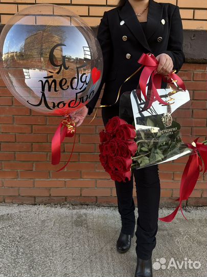 Букет роз в плайм переноске