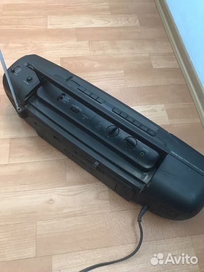 Двухкассетный магнитофон sony