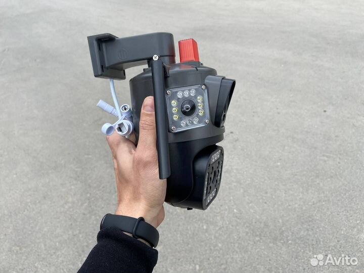 Уличная 4G камера видеонаблюдения 4 объектива