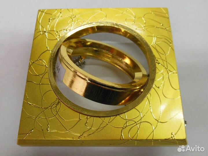 Светильники декоративные встраиваемые MR16