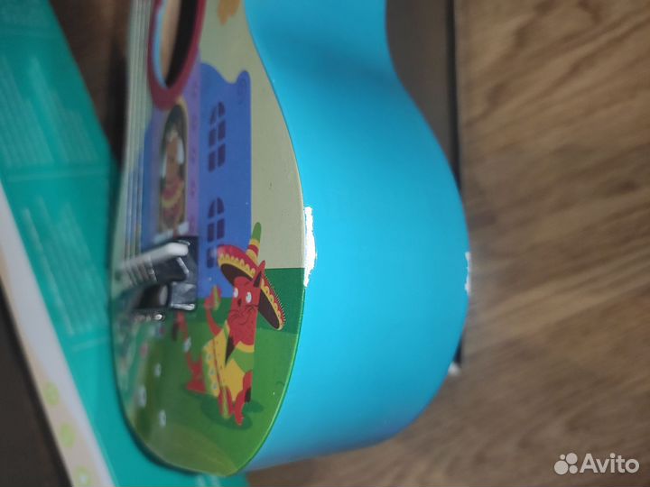 Акустическая гитара детская