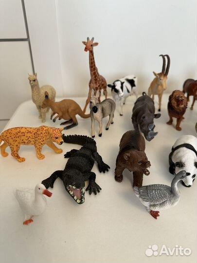 Фигурки животных 27 штук