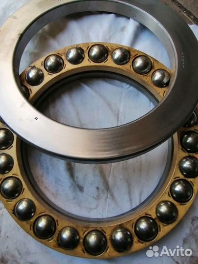 Подшипник шариковый упорный 8256Л гпз