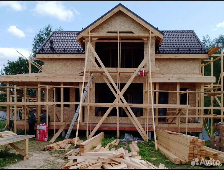 Бригада строителей