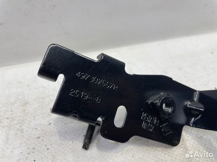 Кронштейн Renault Logan 2 2014