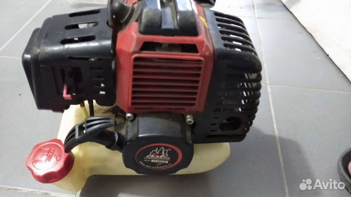 Газонокосилка бензиновая самоходная