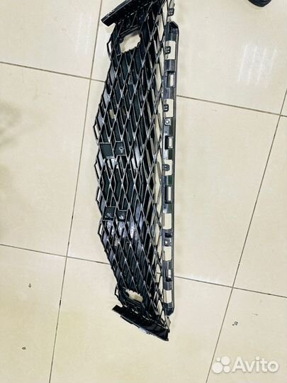 Вентиляционная решетка Lexus