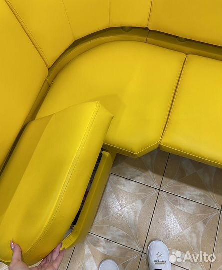 Угловой диван