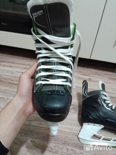 Коньки хоккейные bauer xls, размер-33