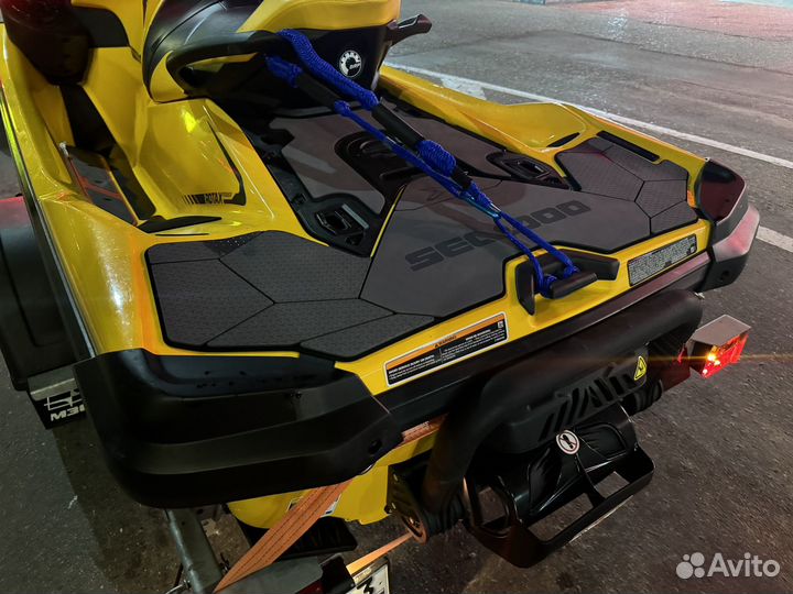 Sea-Doo BRP 300 rxt -x rs