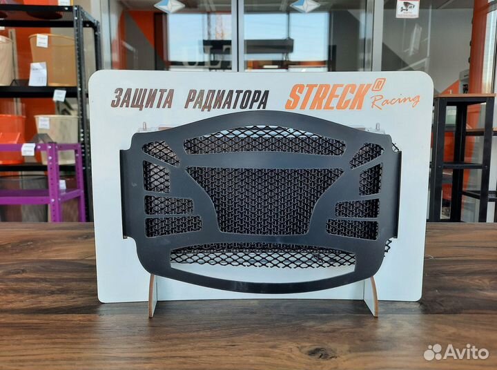 Сетка решетки радиатора автомобиля