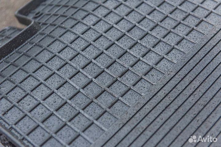 Ковры резиновые в салон на Lexus RX 2003-2009 г. в