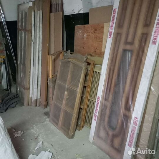 Двери межкомнатные новые