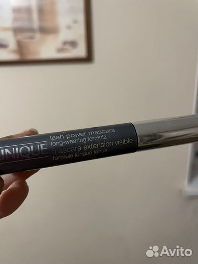 Влагостойкая тушь clinique