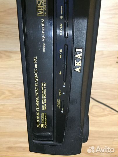 Видеоплеер akai VS-R120EM
