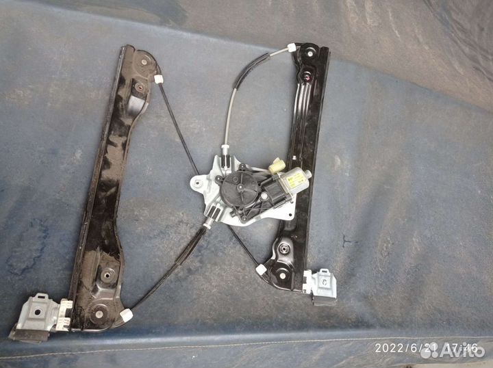Стеклоподъемник передний chevrolet cruze