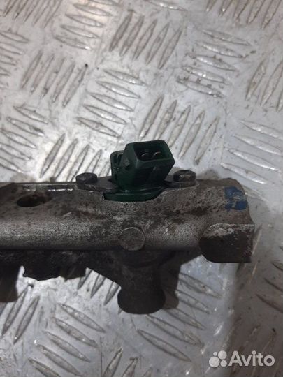 Форсунка топливная Renault Megane LA F3R 1997