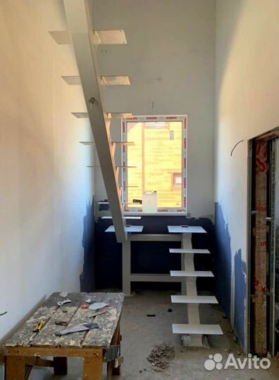 Перила деревянные для лестниц