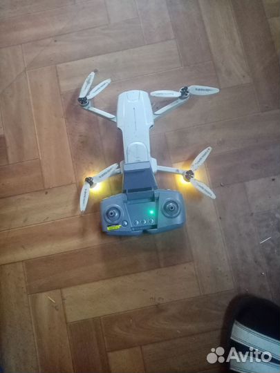 Квадрокоптер сима