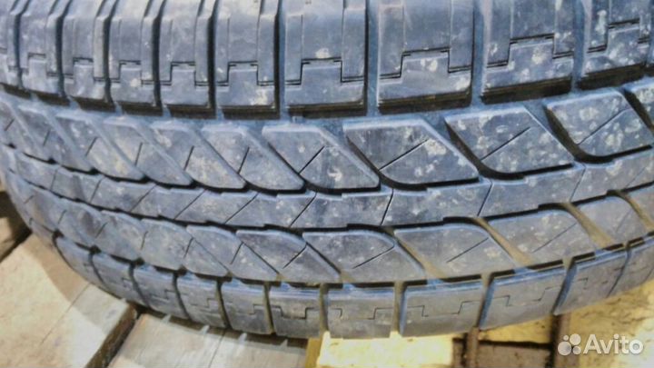 Michelin 4x4 Synchrone 275/70 R16