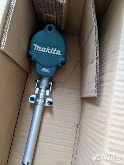 Триммер аккумуляторный makita DUR 364 L (Z)