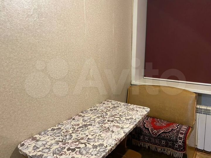 Комната 20 м² в 4-к., 1/5 эт.