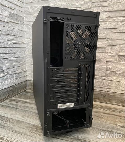 Корпус nzxt S340 Razer