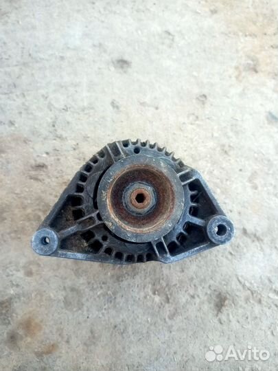 Генератор Nissan Primera P11