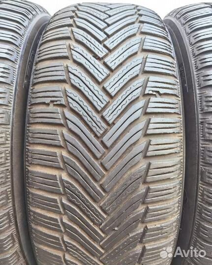 Michelin Alpin 6 215/60 R16 99H
