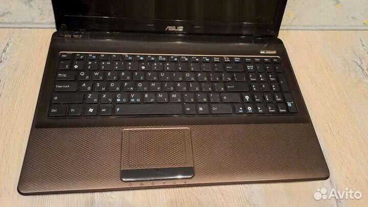 Ноутбук asus