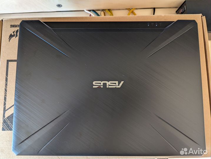 Ноутбук Asus FX505D