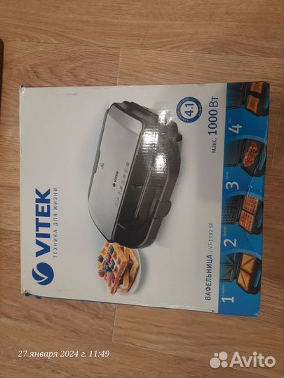 Вафельница Vitek