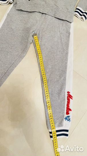 Спортивный костюм