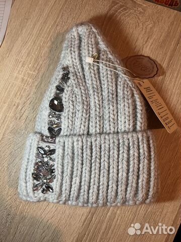 Новая женская шапка