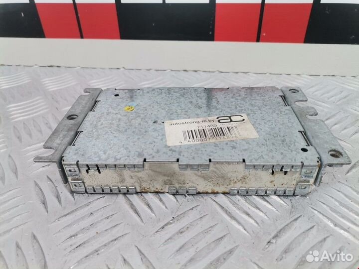 Усилитель музыкальный Jaguar XF X250 2008