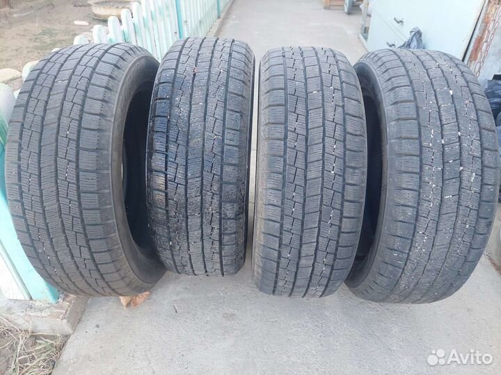 Goform W705 215/55 R17