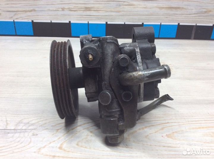 Насос гидроусилителя Mitsubishi Pajero/Montero Ii