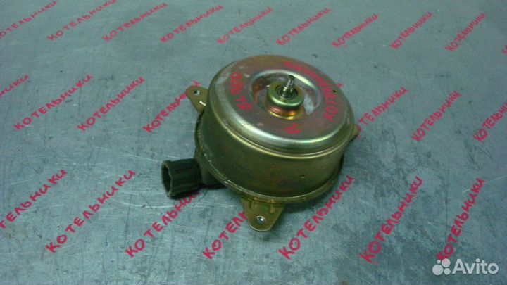 Nissan 21487-5L700 Моторчик вентилятора