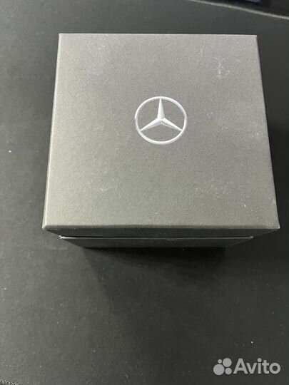 Наручные часы Mercedes-Benz